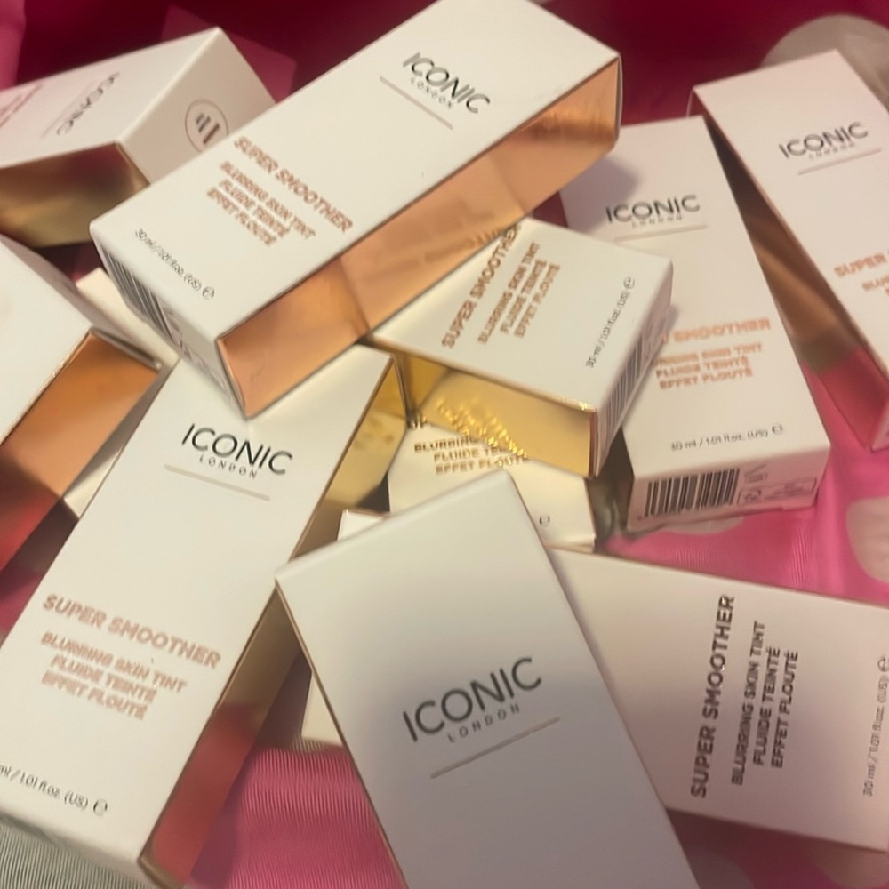Iconic London Super Smoother Blurring Skin Tint foundation PICK YOUR COLOR
